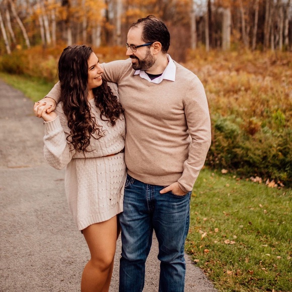 Meet your Posher, Sara - Picture 4 of 4